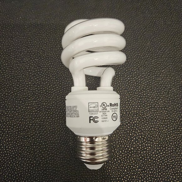 SET OF 3 TOSPO 13 WATT, 2700K & 900 LUMEN SPIRAL COMPACT FLUORESCENT LIGHT BULBS - Picture 5 of 14